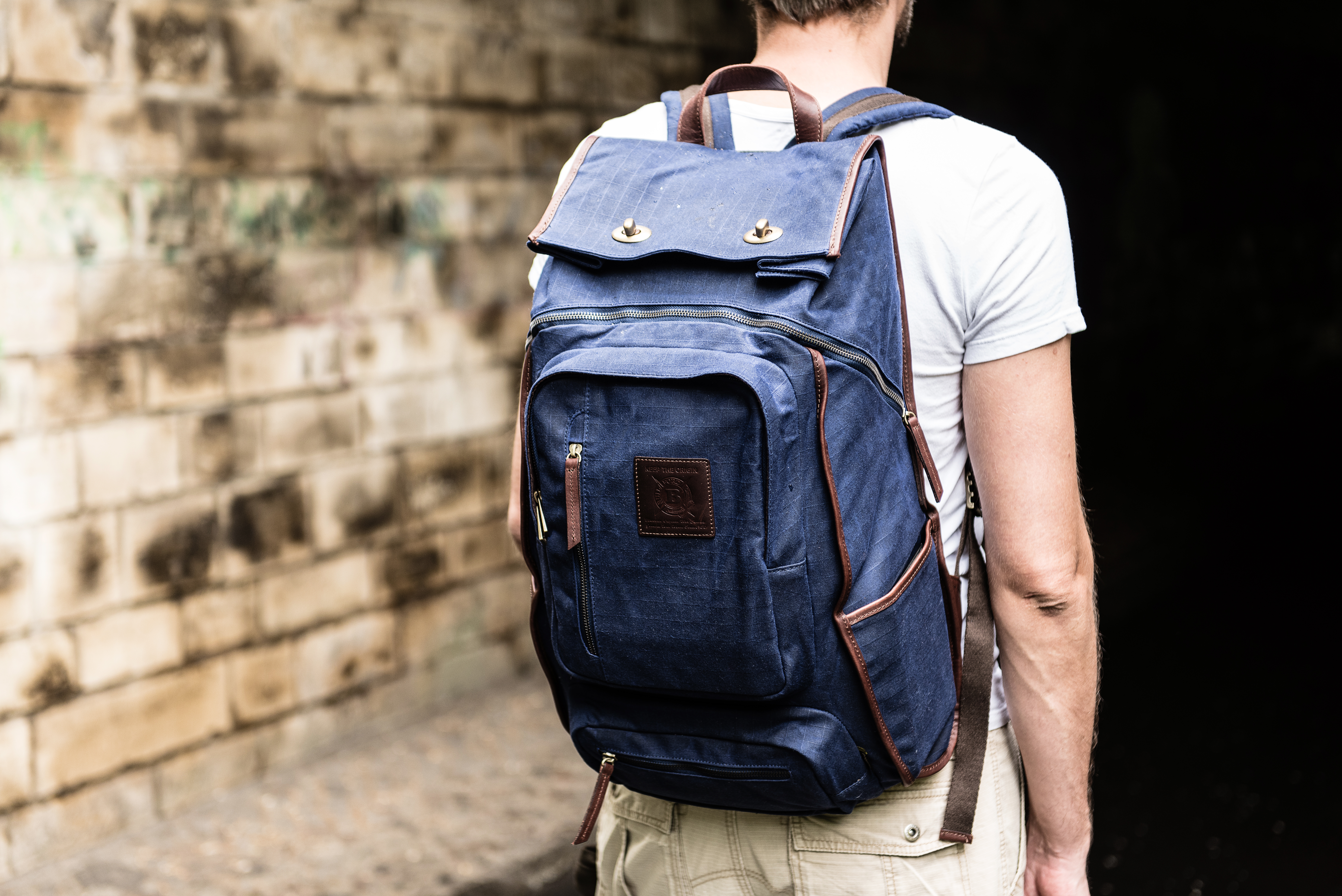waxed canvas backpack good for camping and trekking